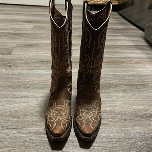Never been worn, cowgirl boots